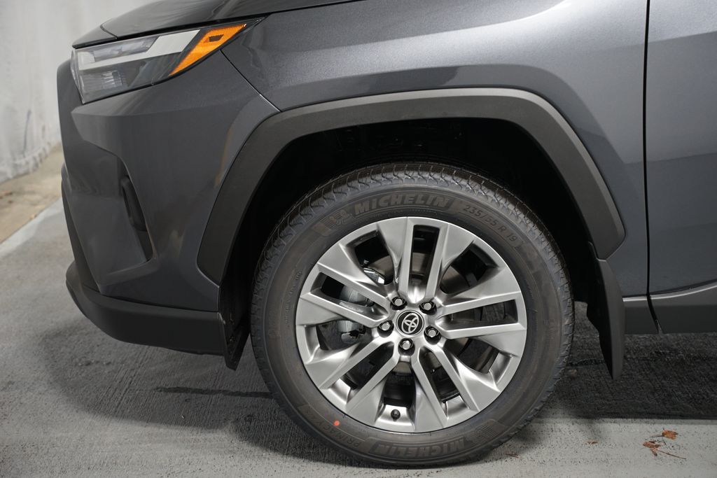 Thumbnail: 2025 Toyota RAV4 - 5