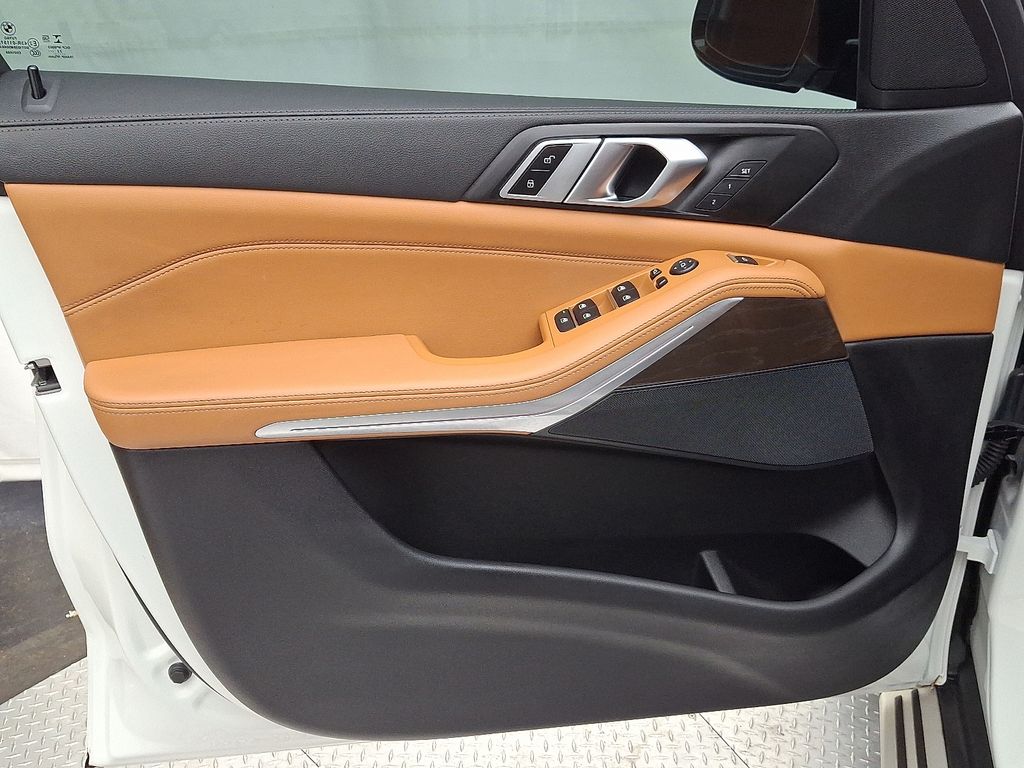 2023 BMW X5 xDrive40i 13