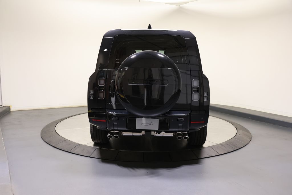 Thumbnail: 2026 Land Rover Defender - 4