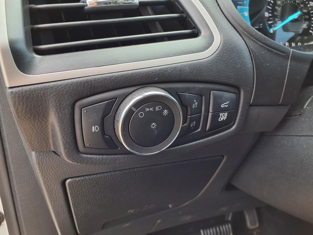 2024 Ford Edge SEL White at North Houston Mitsubishi