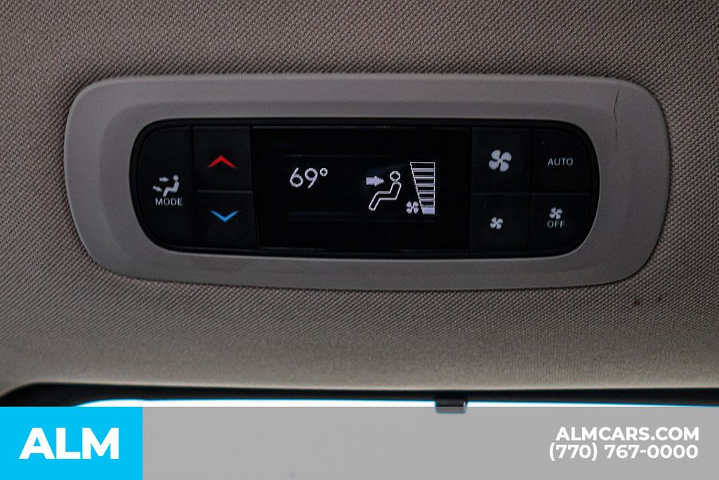 Used 2023 Black Chrysler Touring L image 51