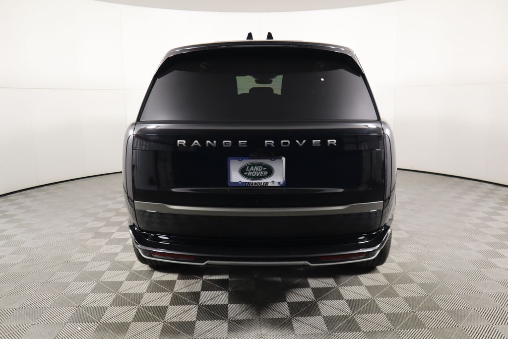 2025 Land Rover Range Rover SE 6