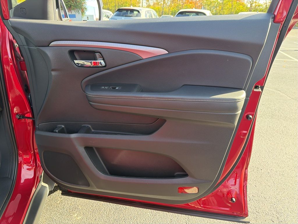 Thumbnail: 2023 Honda Ridgeline - 26