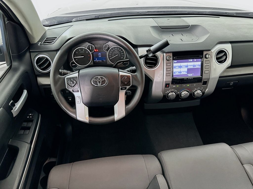 Thumbnail: 2015 Toyota Tundra - 21