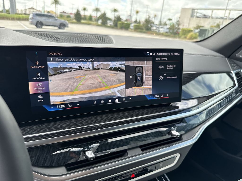 Thumbnail: 2026 BMW X5 - 24