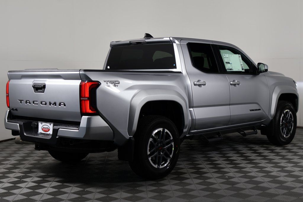Thumbnail: 2025 Toyota Tacoma - 2
