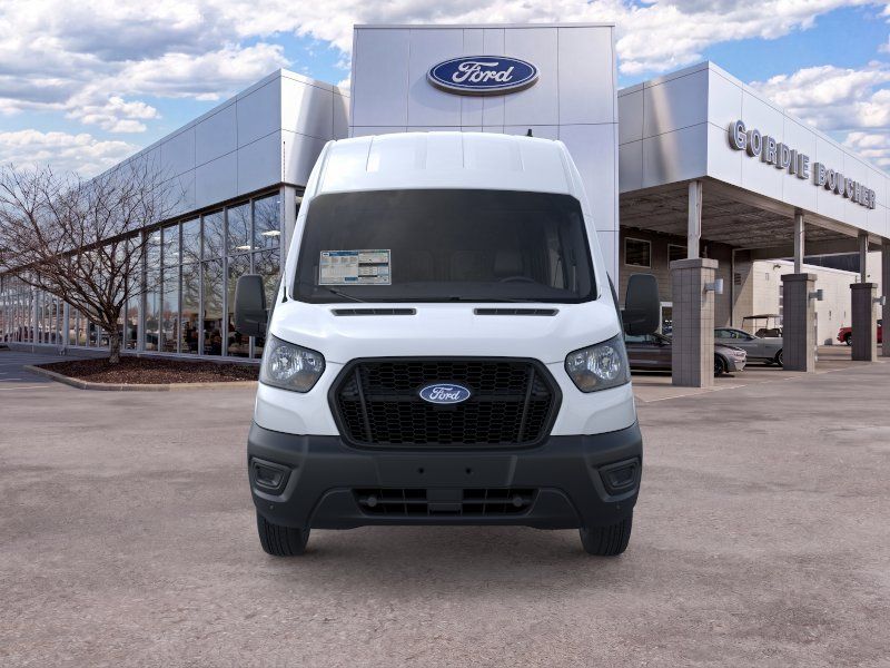 New 2026 Oxford White Ford Base image 6