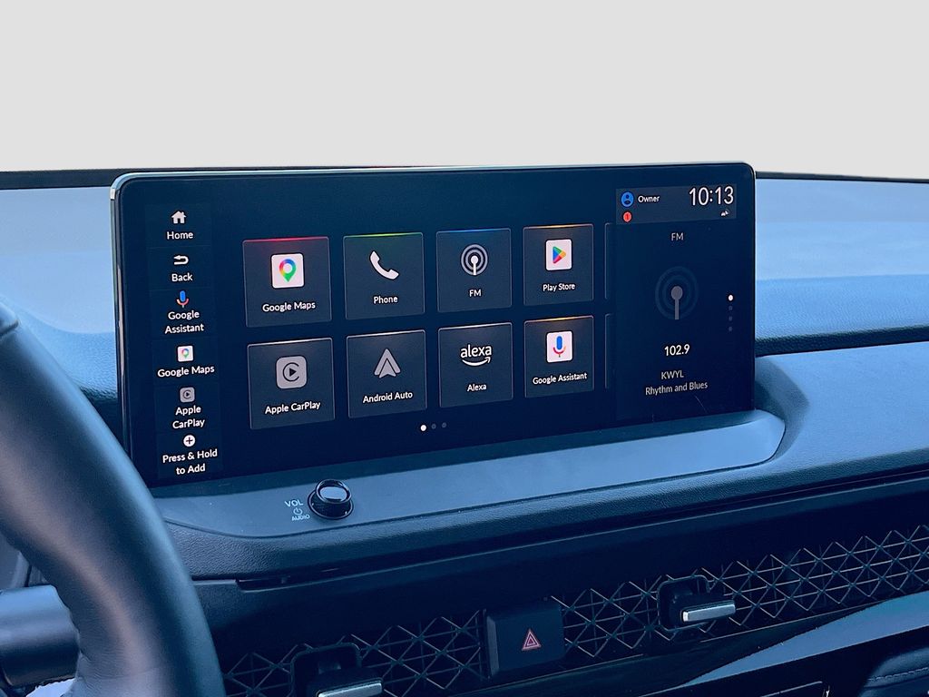 Used 2025  Honda Touring image 14
