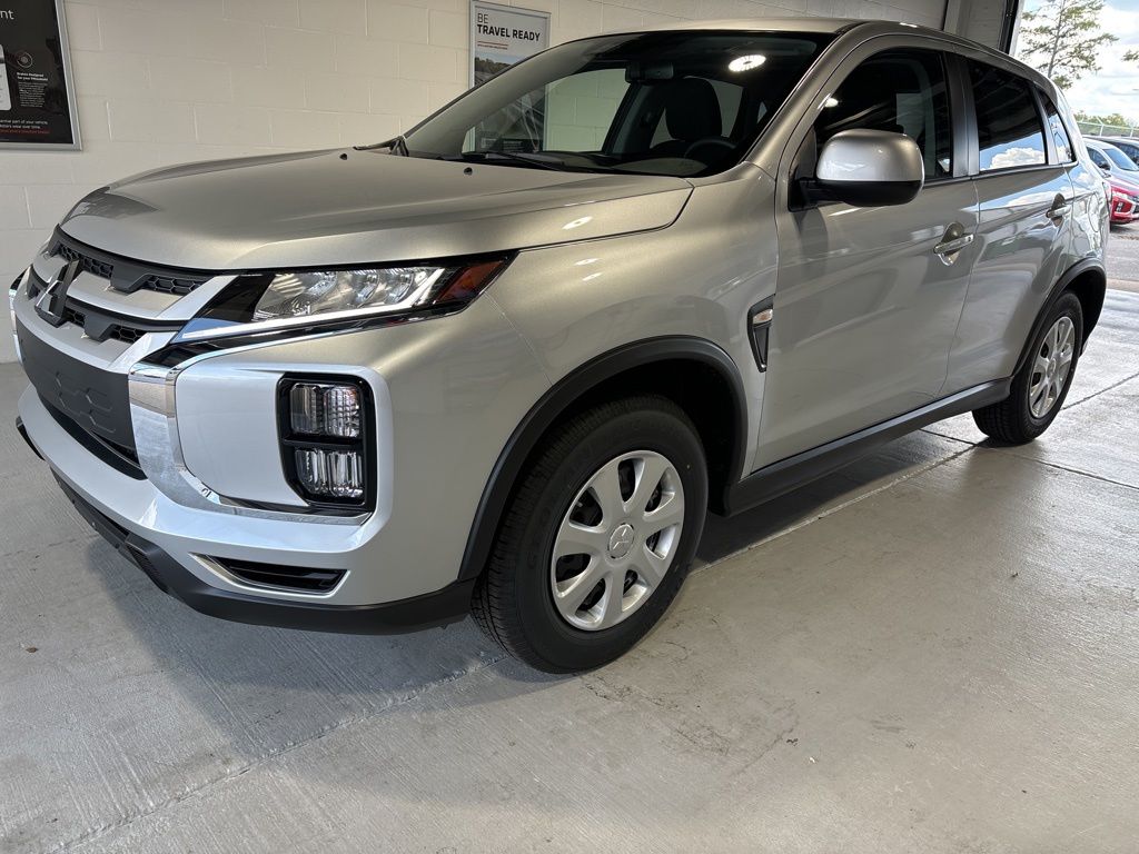 2026 Mitsubishi Outlander Sport's photo