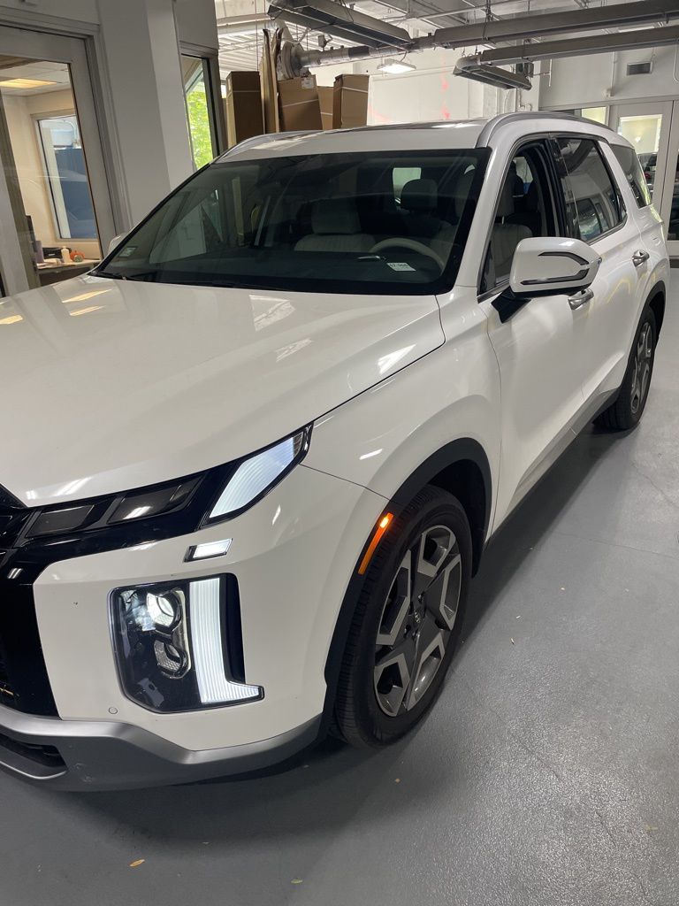 2023 Hyundai Palisade Limited 14