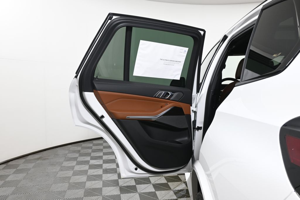 Thumbnail: 2026 BMW X5 - 27