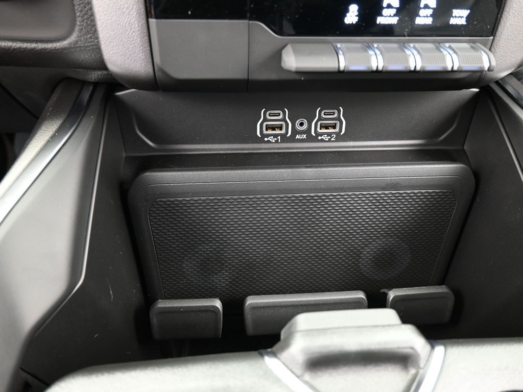 New 2026 Diamond Black Crystal Pearlcoat Ram Big Horn/Lone Star image 21