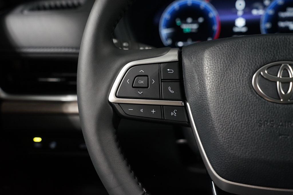 Thumbnail: 2026 Toyota Grand Highlander - 14