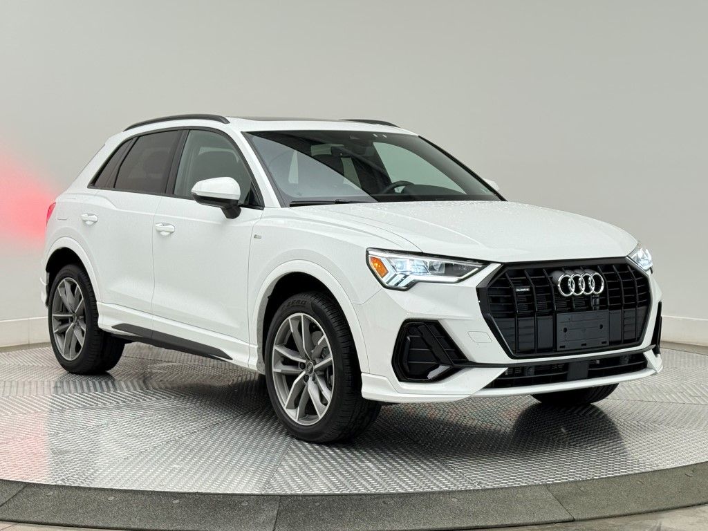 Thumbnail: 2025 Audi Q3 - 2
