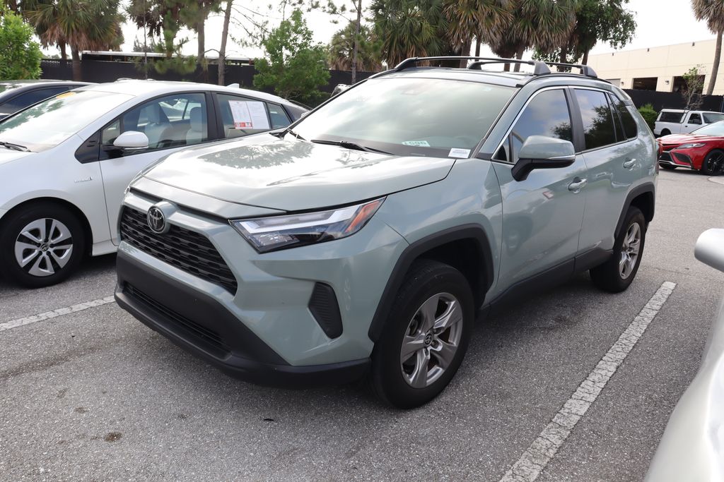 2022 Toyota RAV4 XLE -
                  West Palm Beach, FL