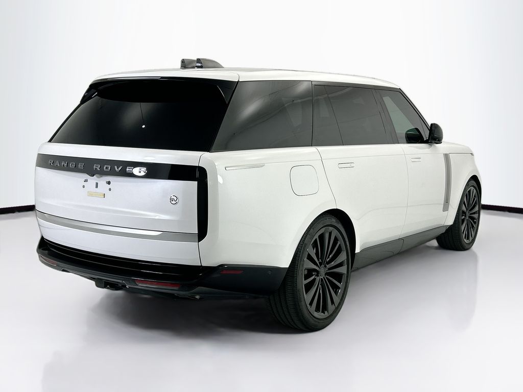 Thumbnail: 2025 Land Rover Range Rover - 5