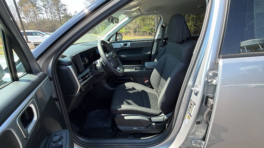 New 2026 Silver Hyundai SE image 10