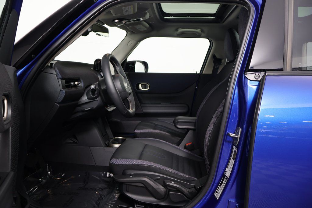 Thumbnail: 2025 MINI Cooper - 10