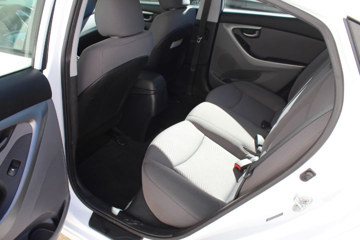 Used Car 2016 Hyundai Elantra  Se For Sale Under $10,000 In Georgetown, Texas