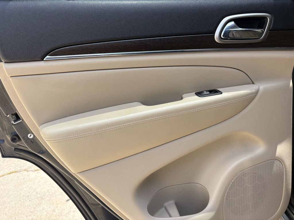 2014 Jeep Grand Cherokee Limited Black at Don McGill Toyota