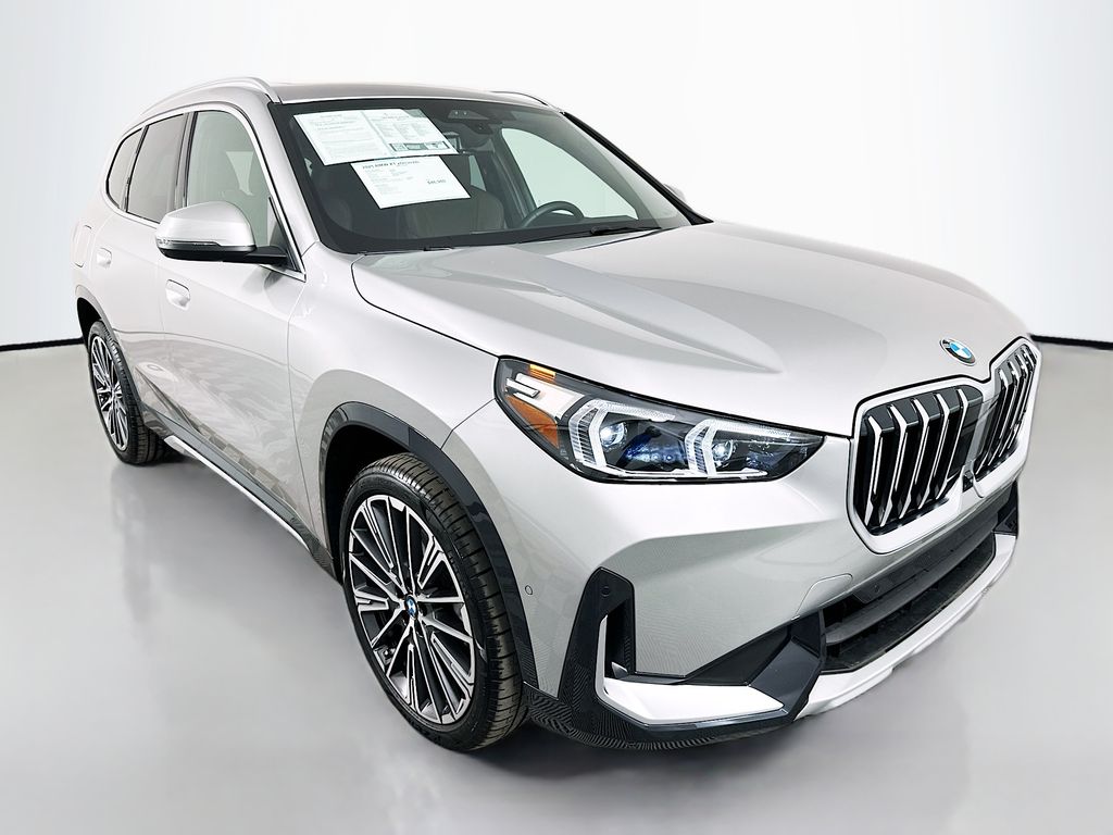 Thumbnail: 2025 BMW X1 - 3