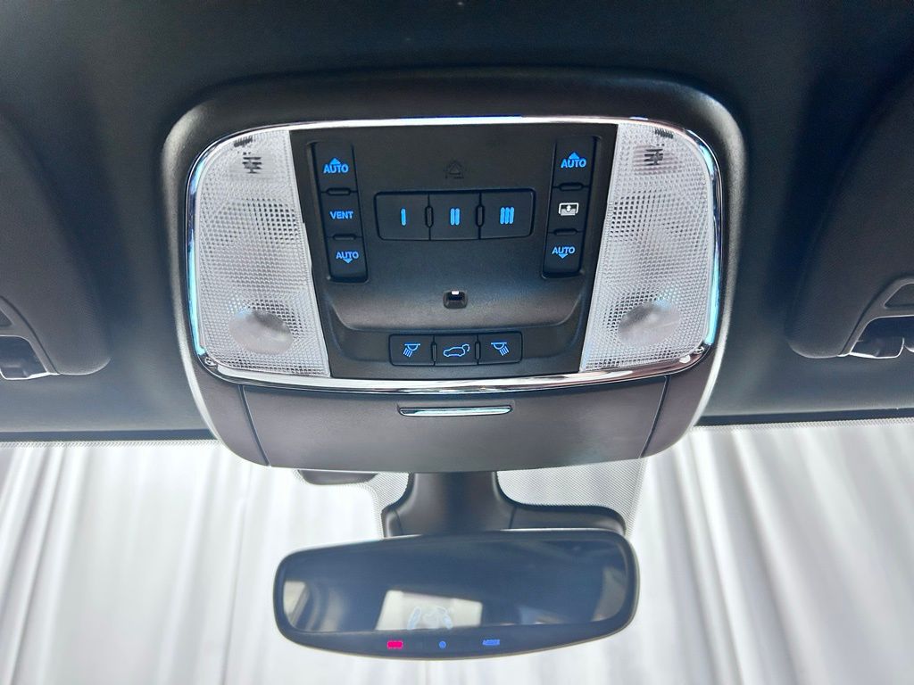 used 2021 Jeep Grand Cherokee car, priced at $26,758