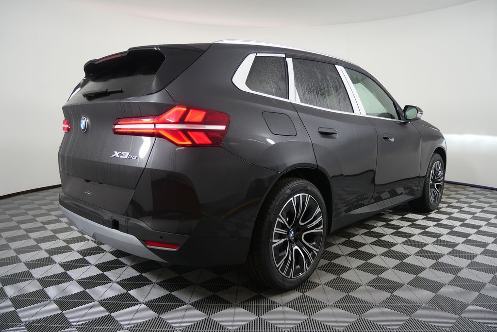 Thumbnail: 2026 BMW X3 - 3