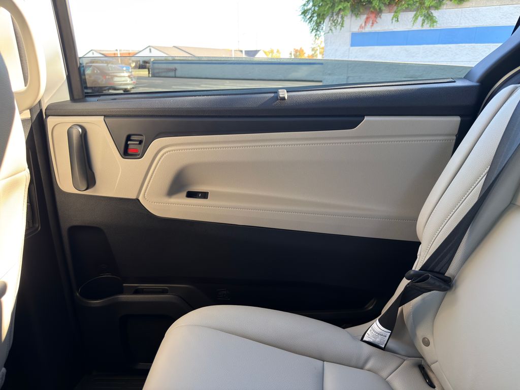 Thumbnail: 2026 Honda Odyssey - 26