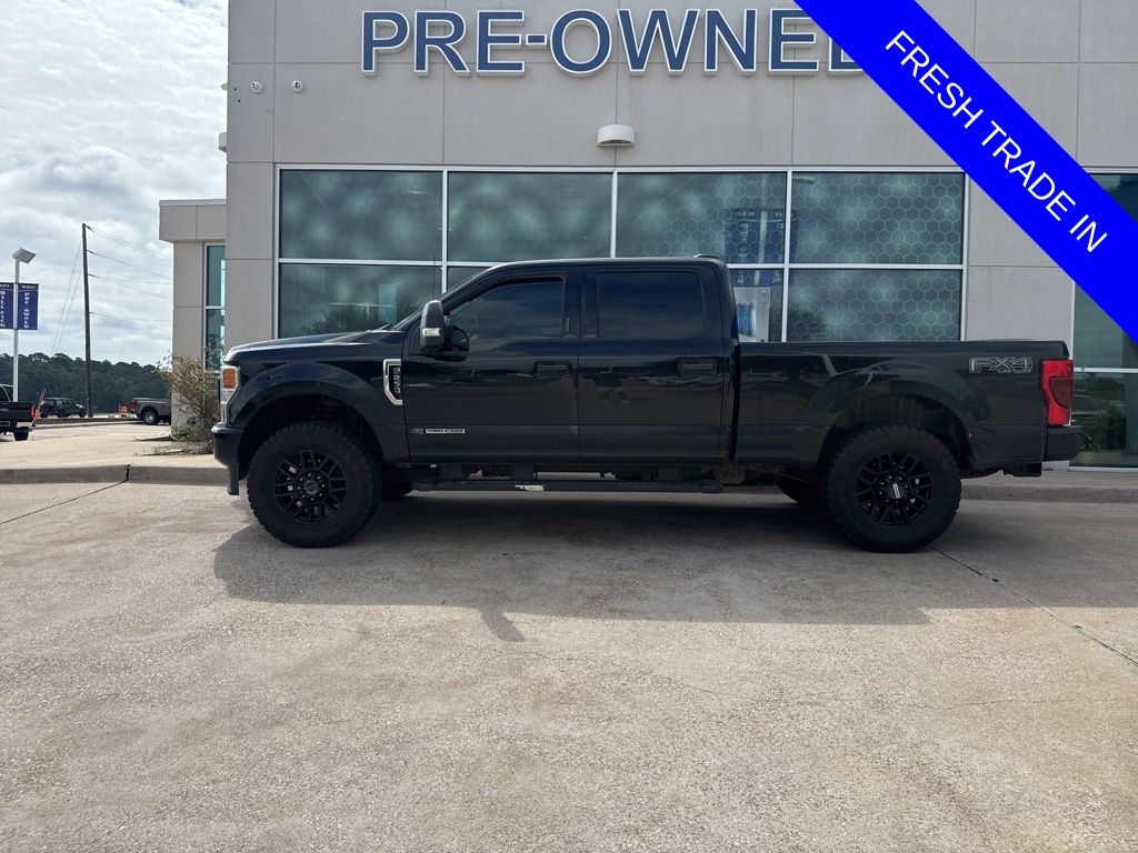 Black Metallic 2022 Ford F-250 Super Duty XLT Crew Cab 4WD Pickup Truck Four-Wheel Drive Automatic