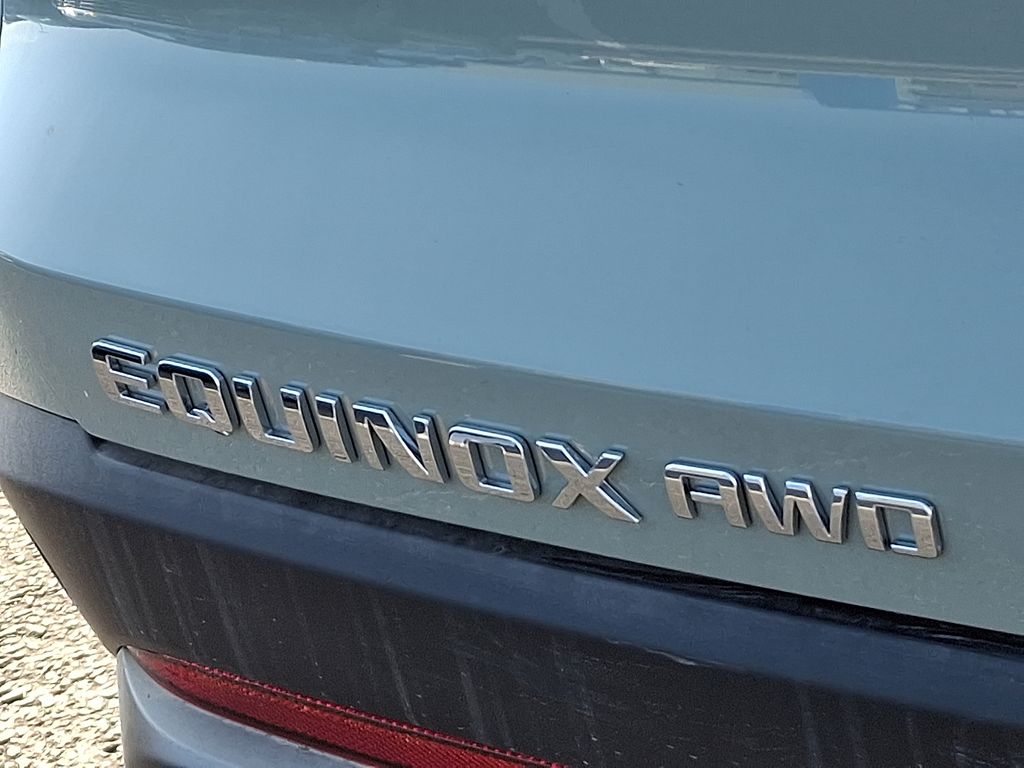 Thumbnail: 2026 Chevrolet Equinox - 11