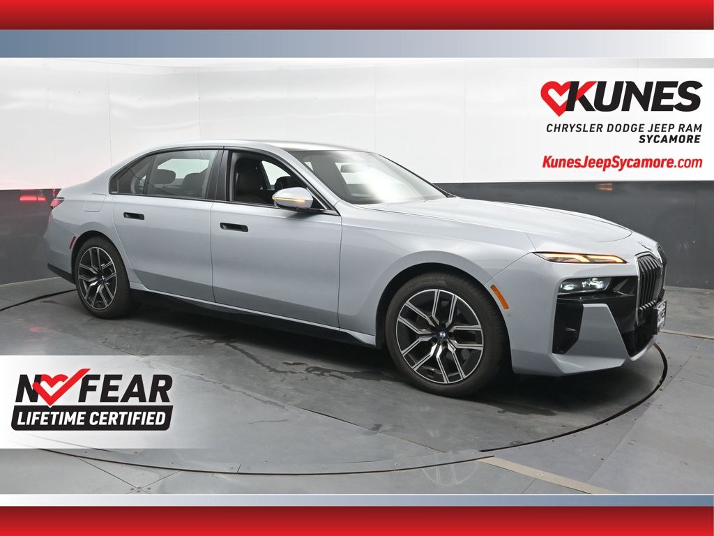Gray 2026 BMW 7 Series Sedan All-Wheel Drive 8-Speed Automatic