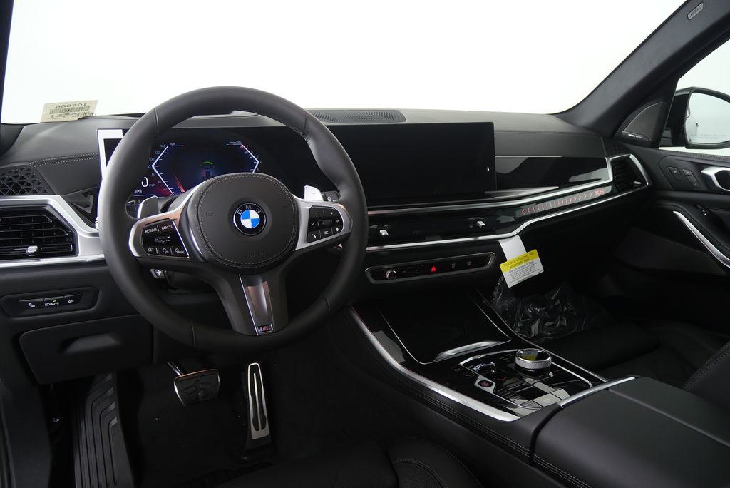 Thumbnail: 2026 BMW X5 - 18