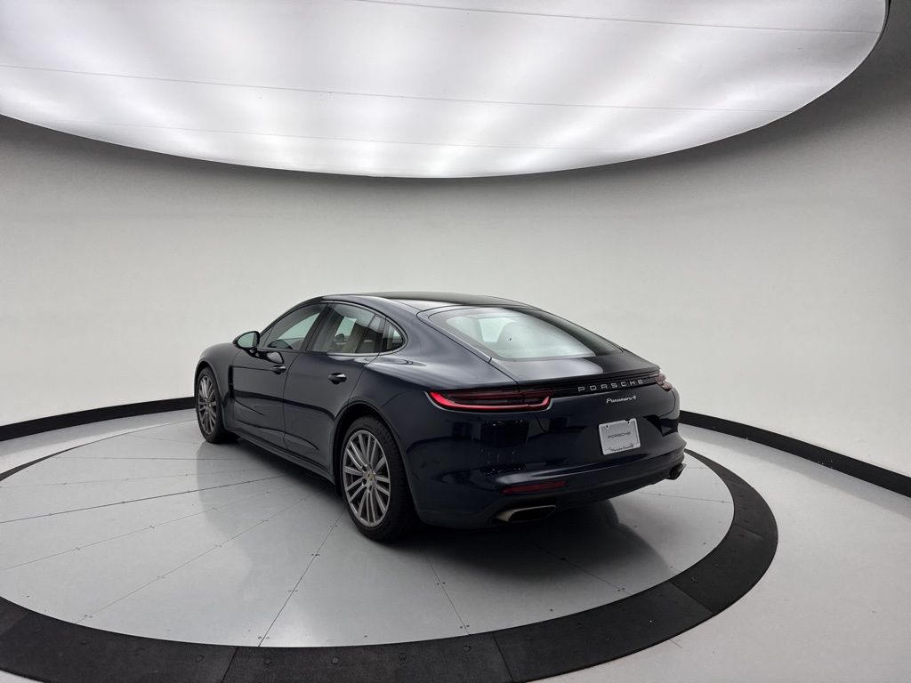 Thumbnail: 2018 Porsche Panamera - 7