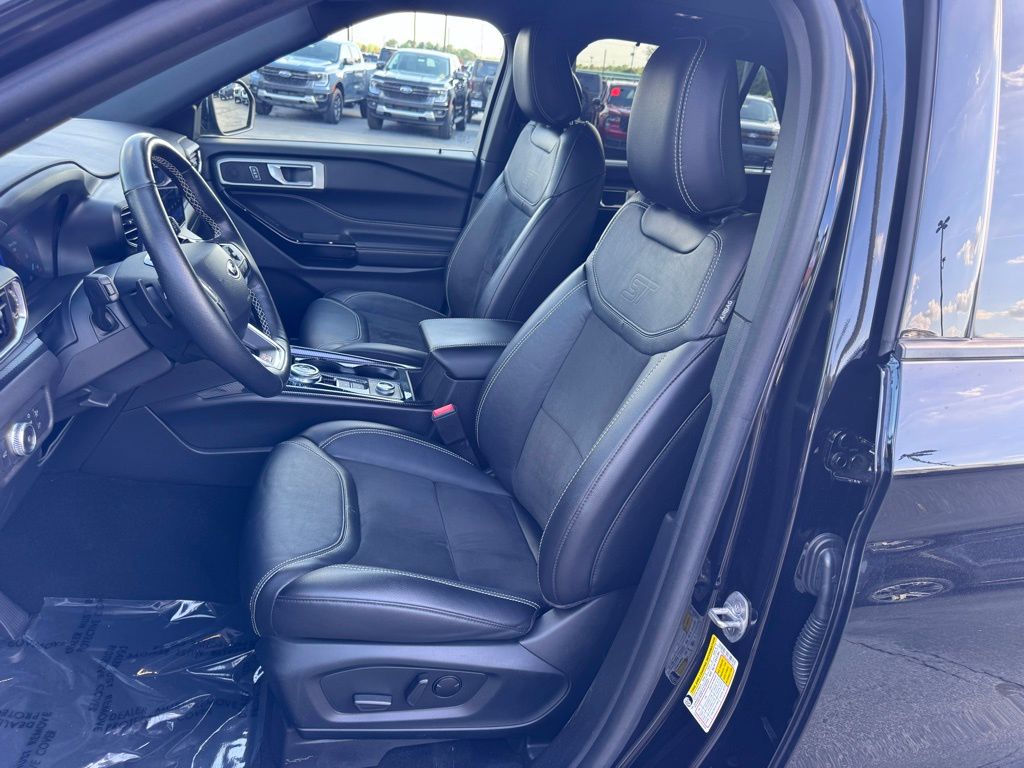 FordExplorer23