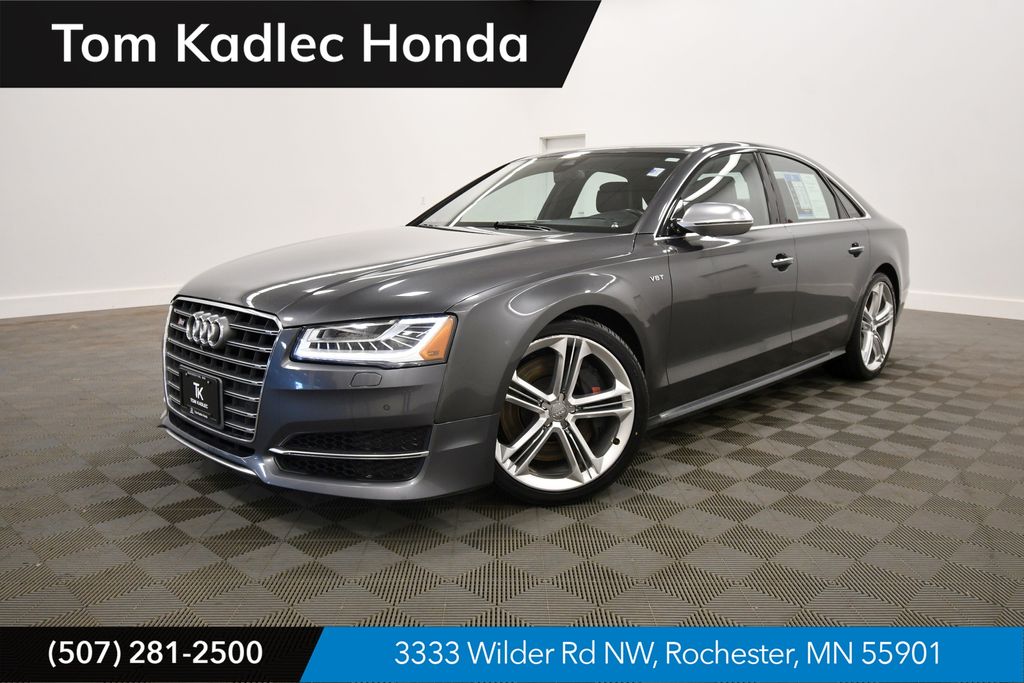 2015 Audi S8 4.0T quattro