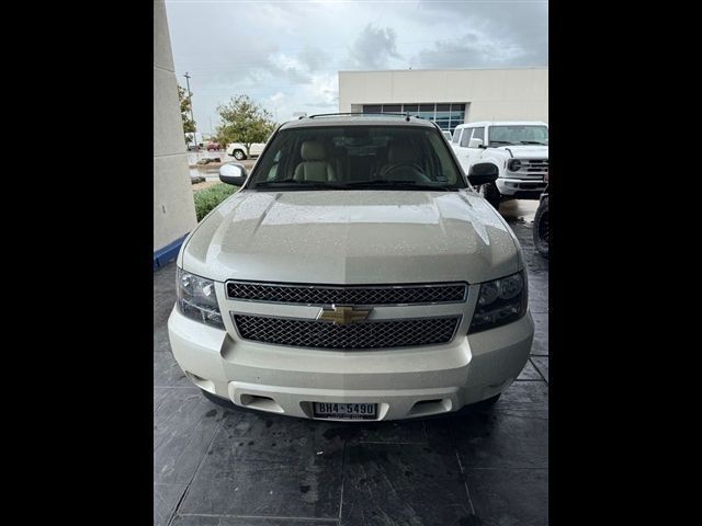 2011 Chevrolet Suburban 1500 LTZ White at Gullo Toyota