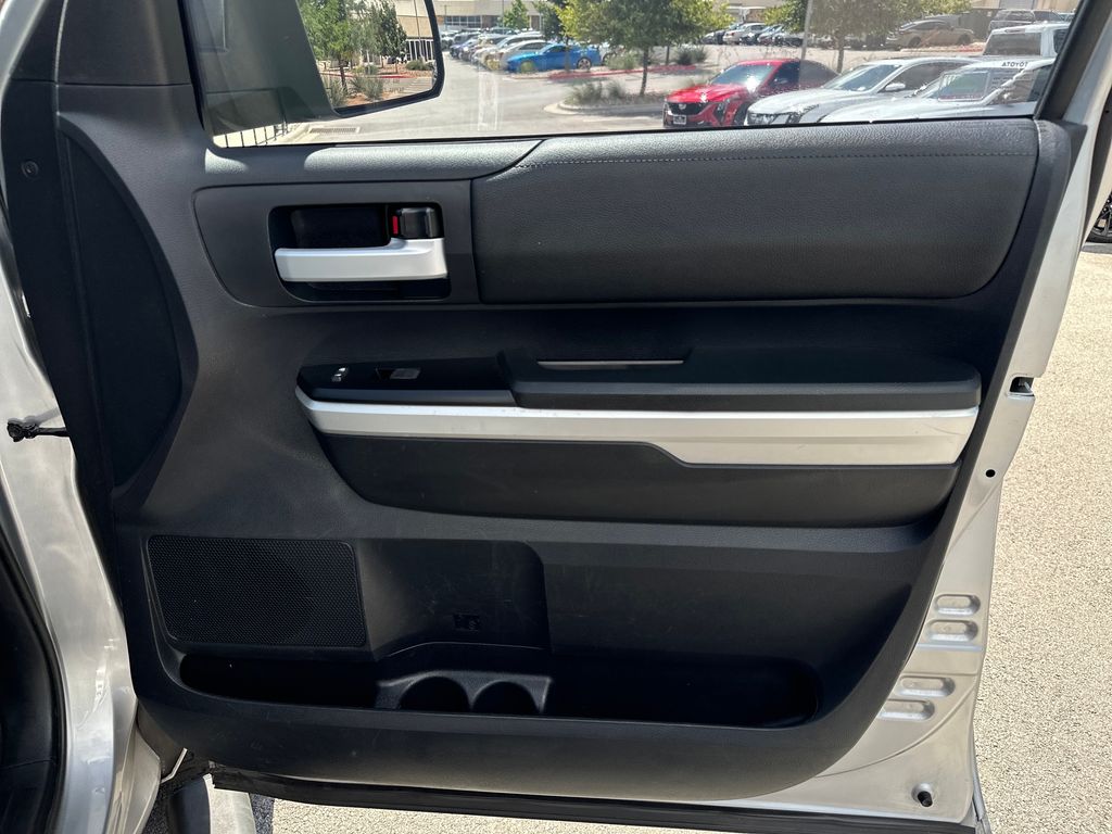 Used Car 2015 Toyota Tundra  For Sale Under $25,000 In Austin, Texas
