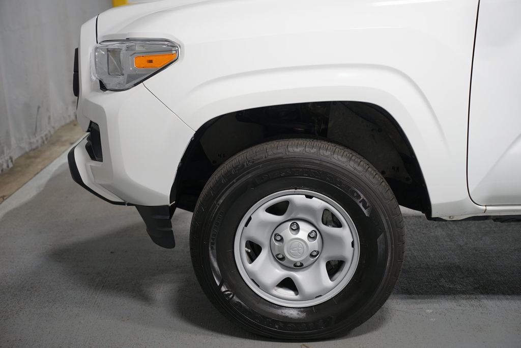 Thumbnail: 2023 Toyota Tacoma - 5