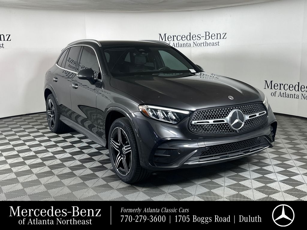 2024 Mercedes-Benz GLC 300 RWD