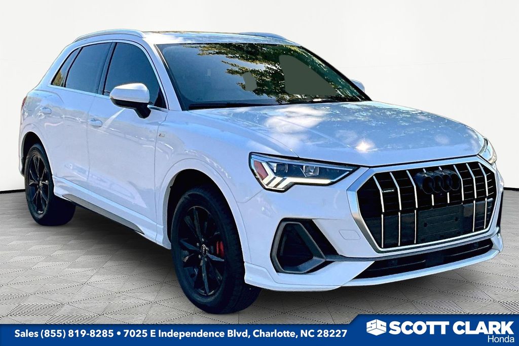 2022 Audi Q3 Premium Plus