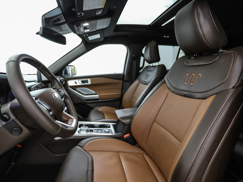 Thumbnail: 2023 Ford Explorer - 11