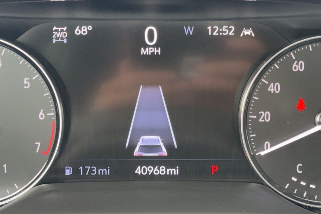 used 2023 Buick Envision car, priced at $27,934