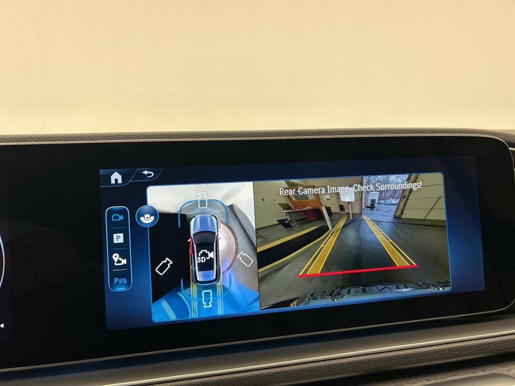 Thumbnail: 2026 Mercedes-Benz GLE - 18