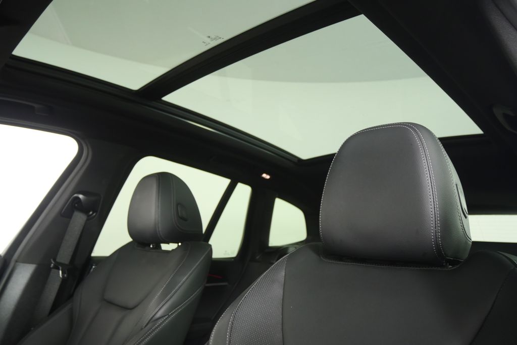 Thumbnail: 2024 BMW X3 - 11