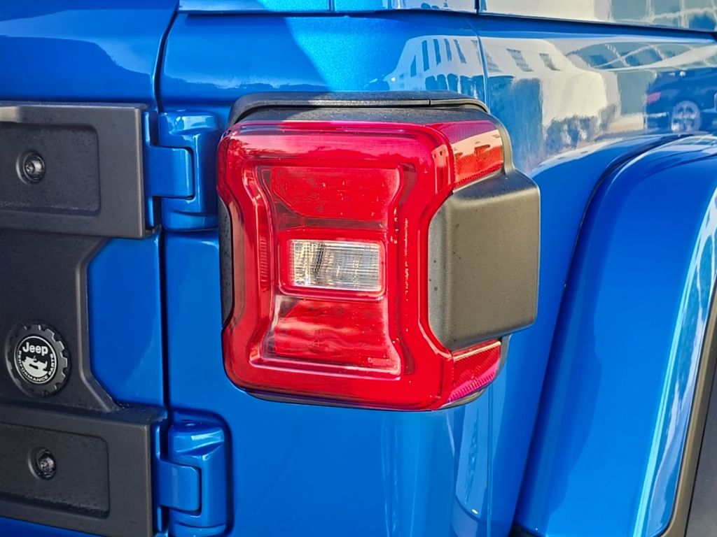 Thumbnail: 2024 Jeep Wrangler - 10