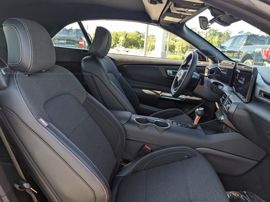 2025 Ford Mustang EcoBoost