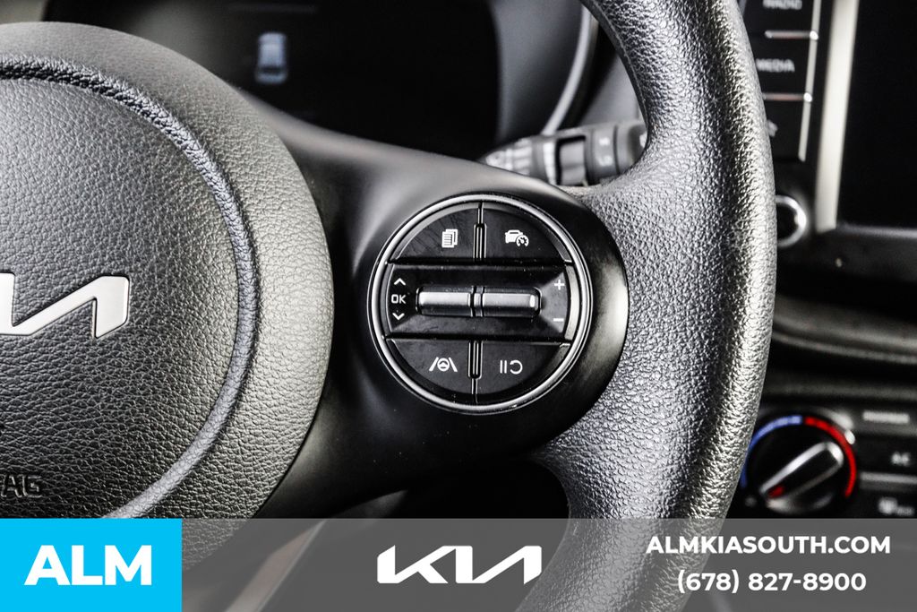 2023 Kia Soul LX photo 25