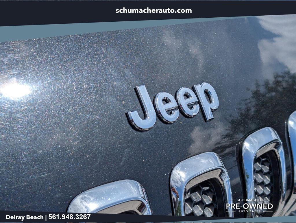 used 2015 Jeep Cherokee car, priced at $12,598