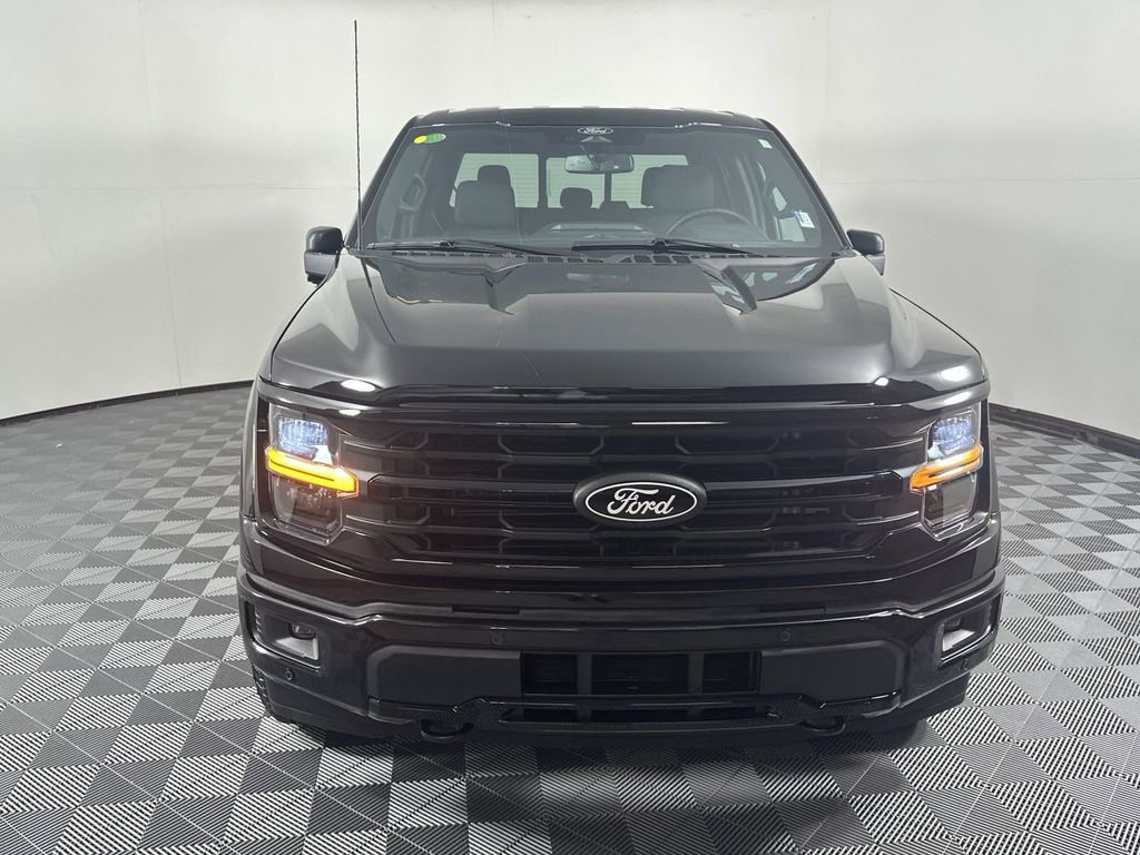 2024 Ford F-150 XLT 2