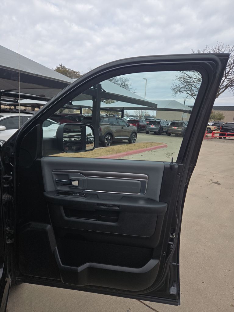 2023 Ram 1500 Classic